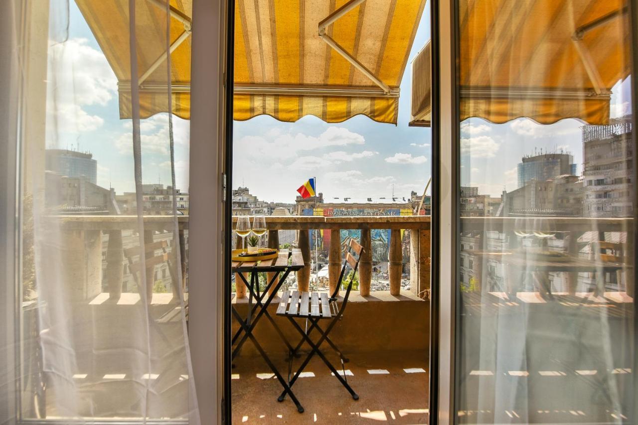 Chic Accommodation With Breathtaking Views Over Calea Victoriei - Your Central Heaven 부쿠레슈티 외부 사진