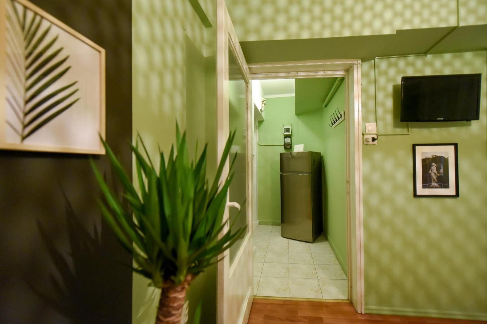 Chic Accommodation With Breathtaking Views Over Calea Victoriei - Your Central Heaven 부쿠레슈티 객실 사진